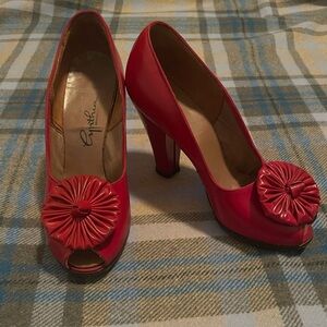 Vintage 1940s 1950s Red Leather Peep-Toe High Heels 6.5